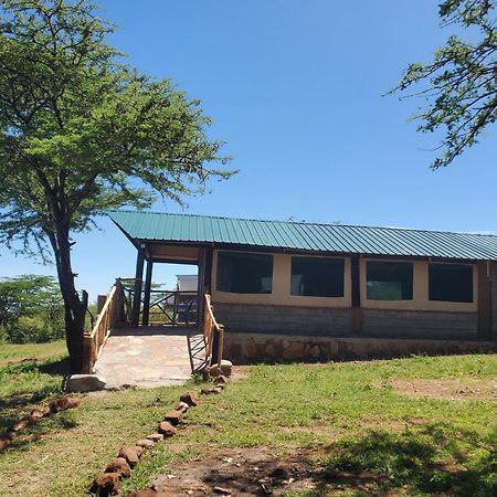 Luxurious Haven Maasai Mara Safari Camp In Kenya Bed & Breakfast Sekenani Exterior photo