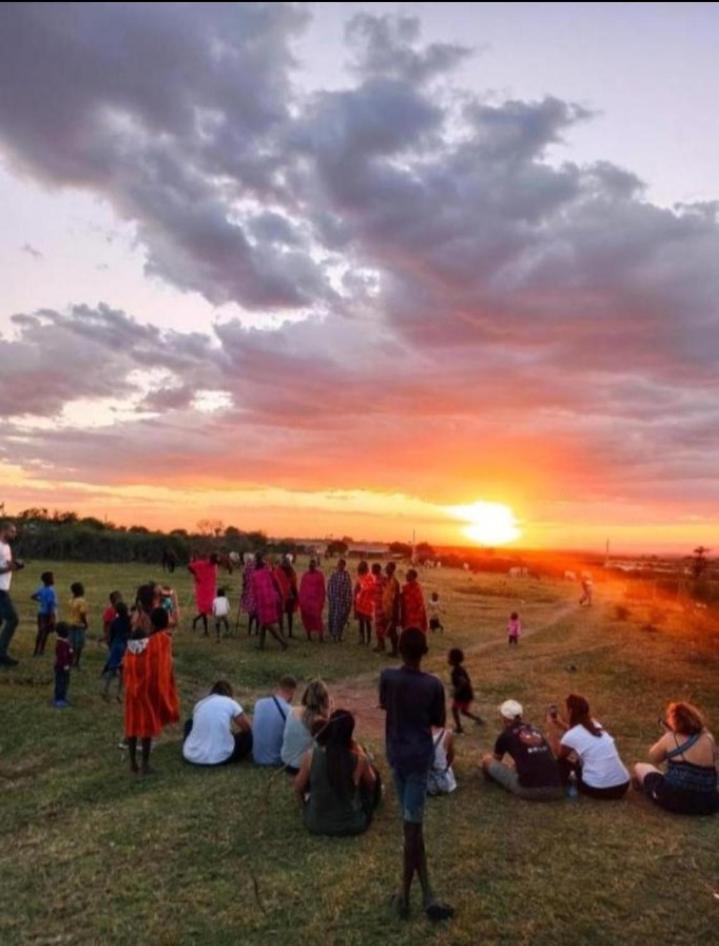 Luxurious Haven Maasai Mara Safari Camp In Kenya Bed & Breakfast Sekenani Exterior photo